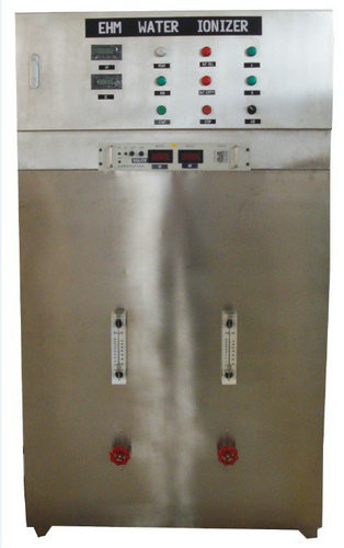 0.1 - 0.25MPa อุตสาหกรรม Ionizer น้ำสำหรับร้านอาหาร 2000L / H 7.0 ~ 10.0 PH